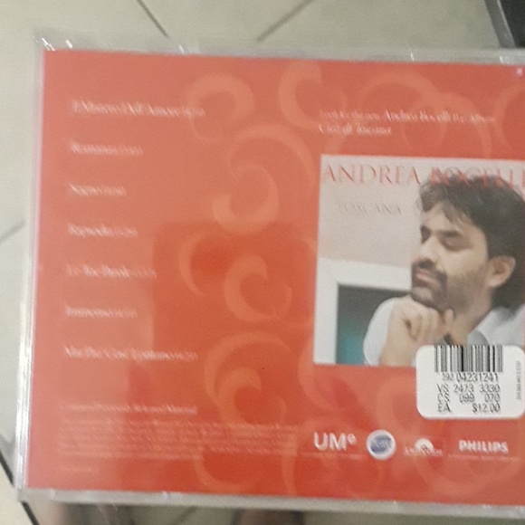 VICTORIA`S SECRET. ANDREA BOCELLI(MUCIC) - Picture 3 of 3